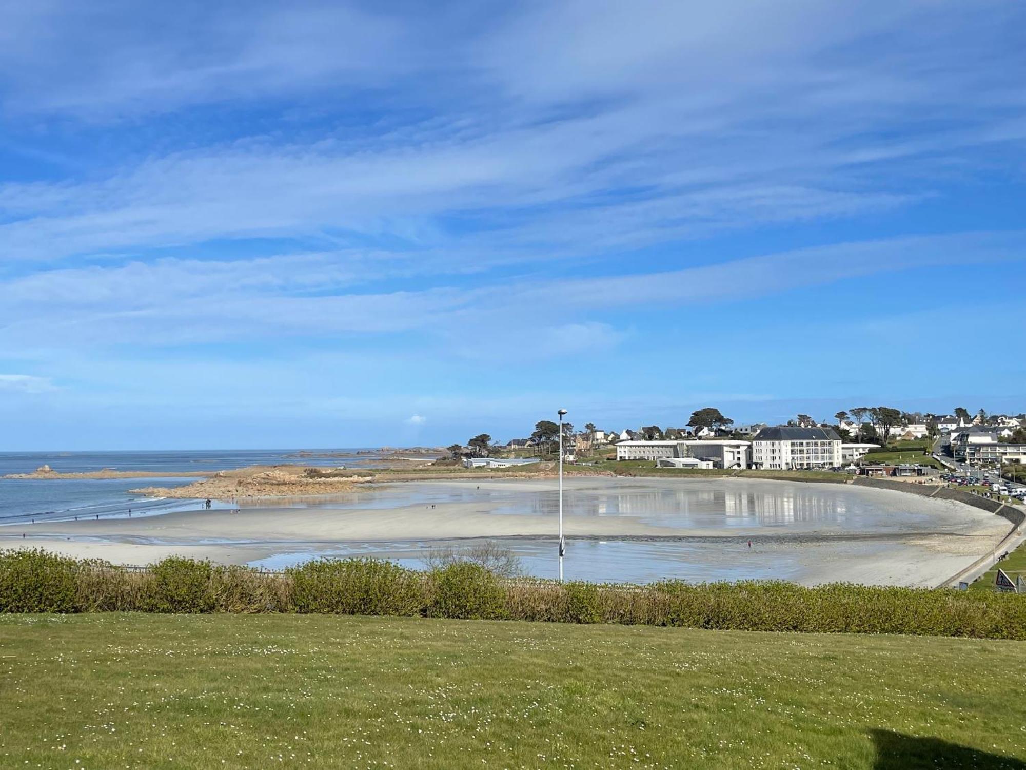 Duplex Vue Sur La Grande Plage De Trestel Villa Trevou-Treguignec Exterior photo